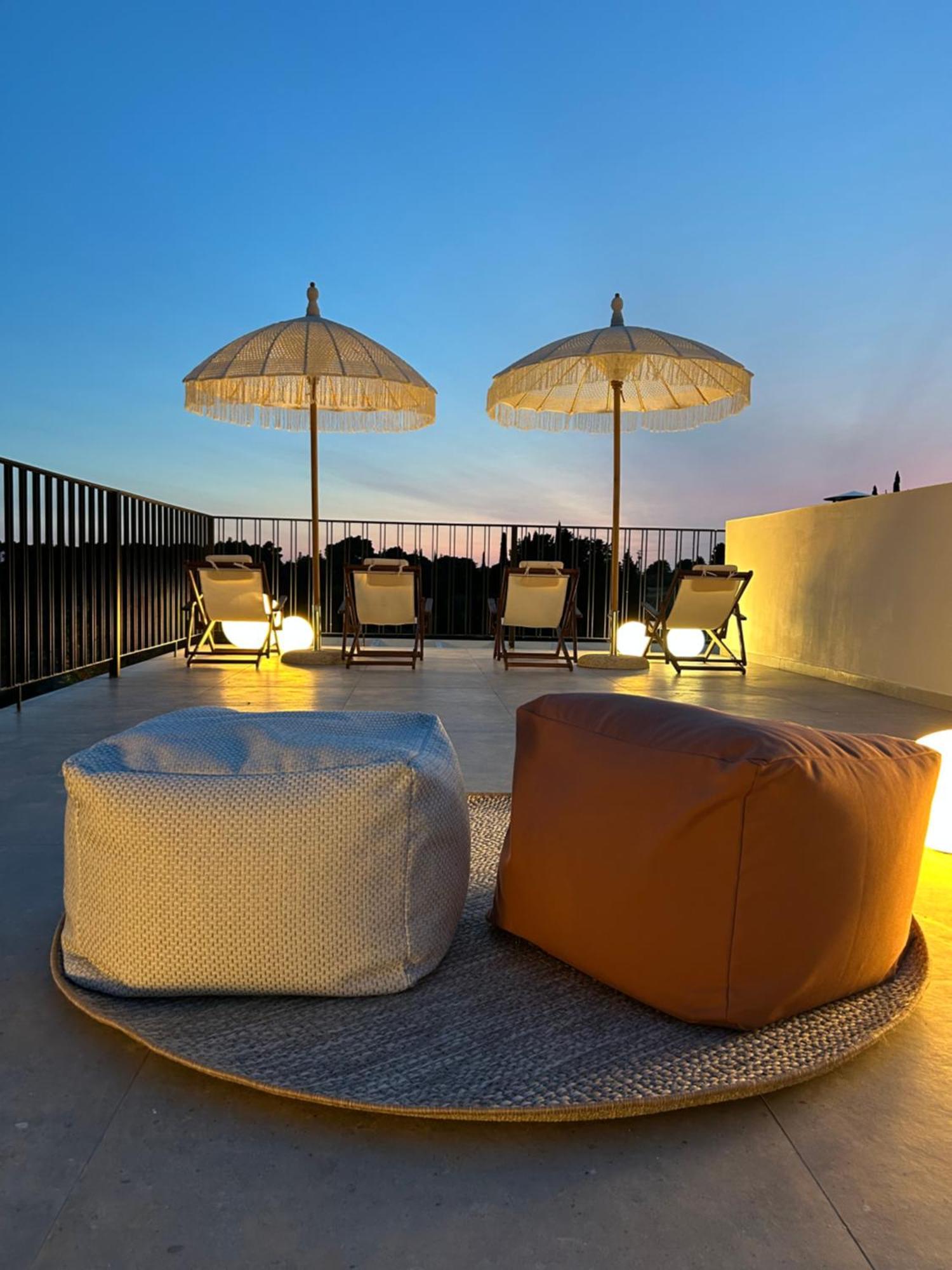 Luz Blanca Villa *